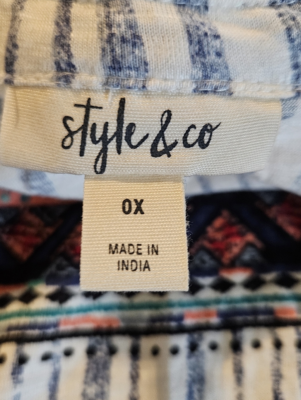 Style & Co Mixed Print Knit Top Plus Size 0X - Picture 7 of 11